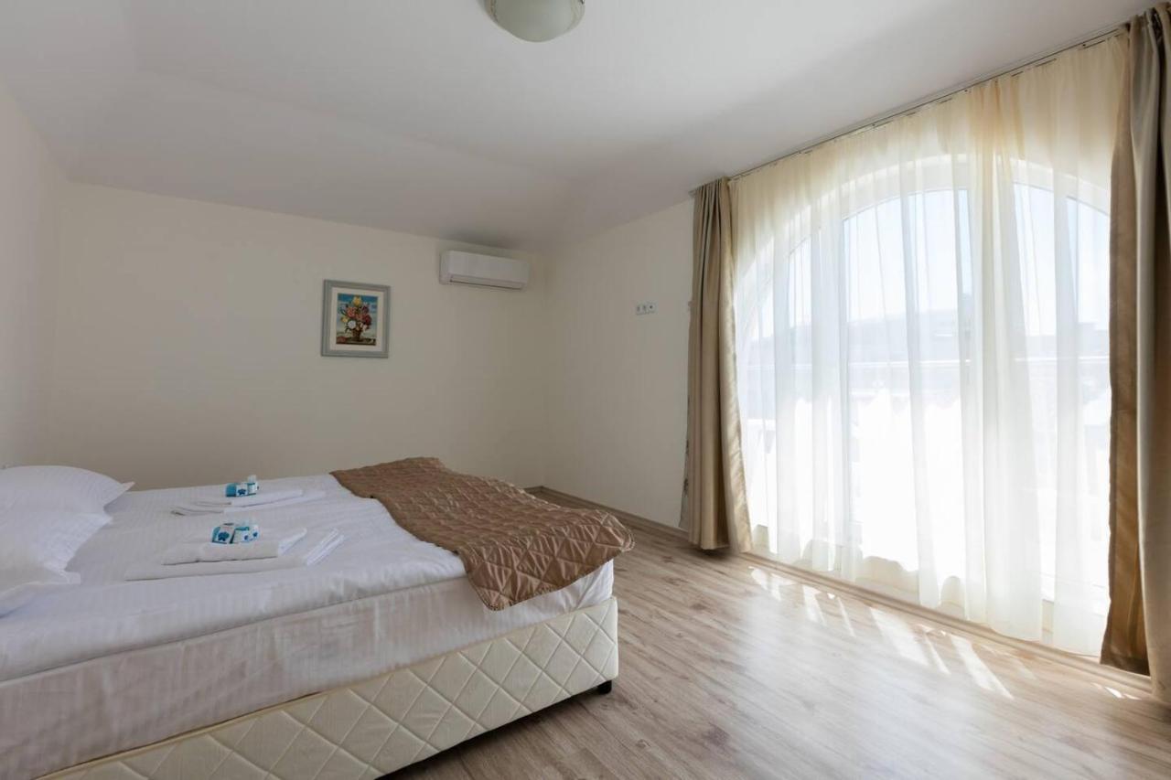 Zevs Residence Nesebar Luaran gambar